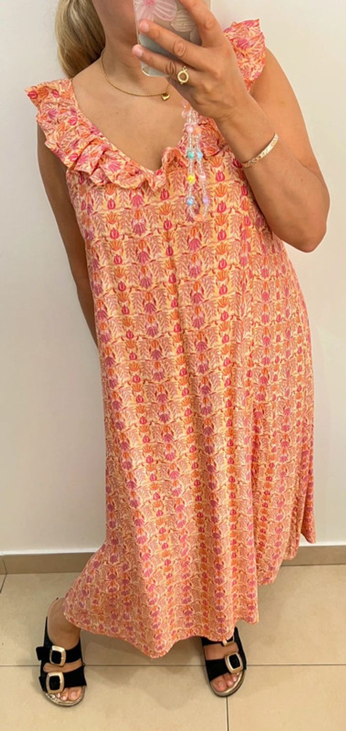 Robe longue fluide avec volant Taille 36-38 - photo numéro 2