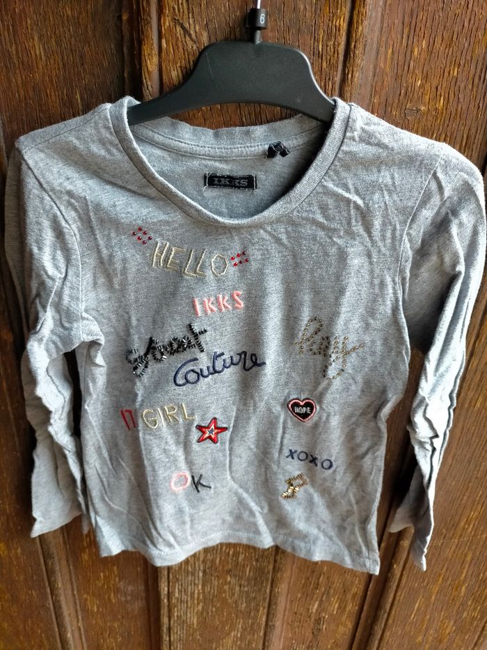 Joli tee shirt IKKS 4 ans