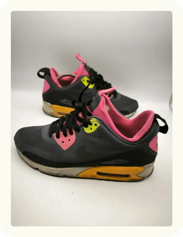 Baskets Nike air max 90 Taille 43