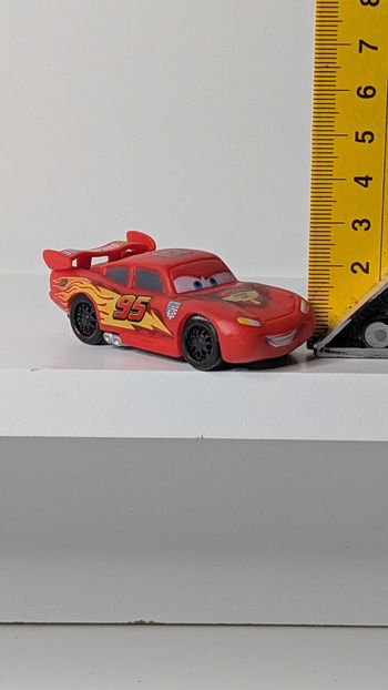 [Figurine] Disney Flash McQueen