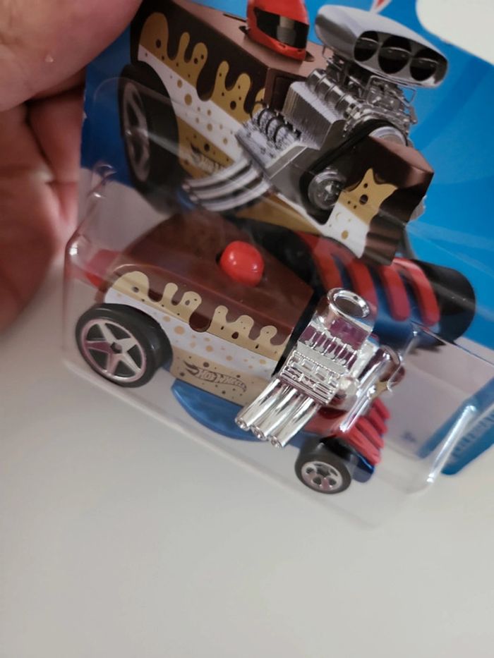 Hot wheels birthday burner - photo numéro 2