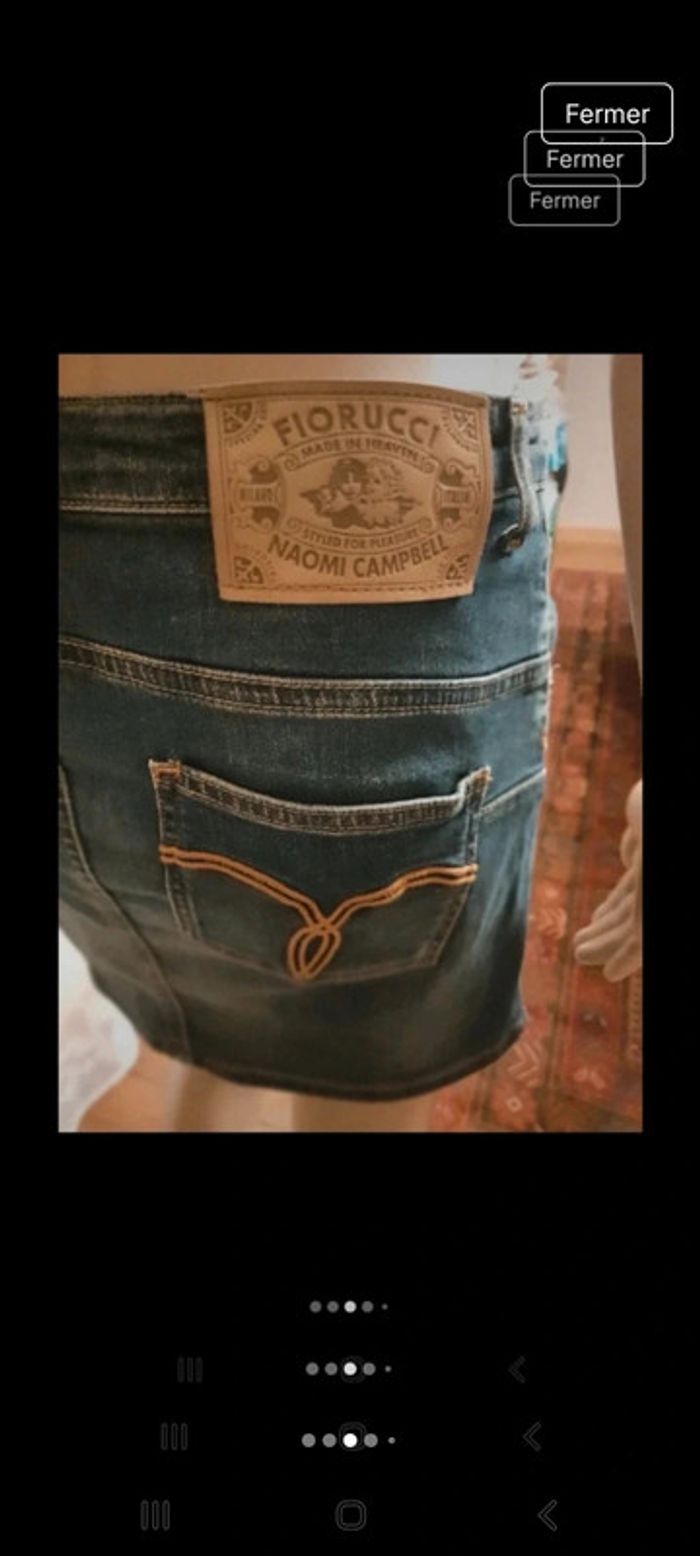 Jolie Mini Jupe en jeans Fiorucci W 26 fr 36 - photo numéro 3