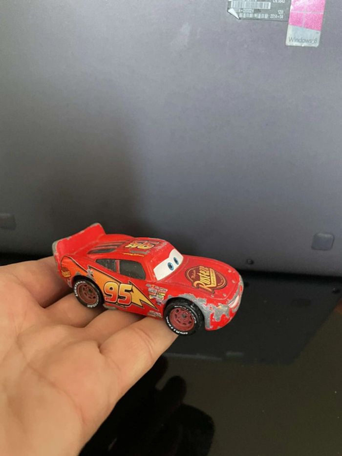 Voiture Cars Mcqueen Disney Pixar - photo numéro 4