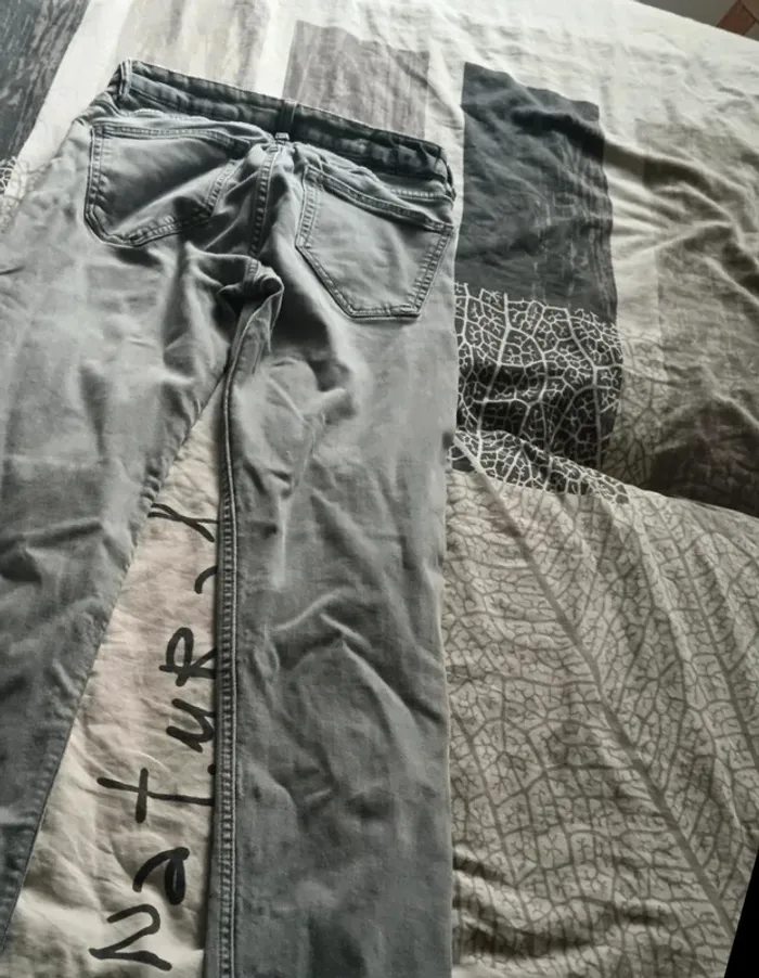 🖤 Jean Celio Skinny – Gris délavé – W28 – Réduction si lot ! - photo numéro 2