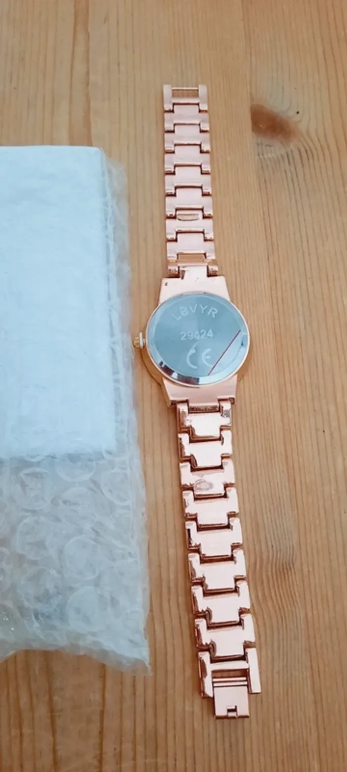 Montre or rose, LBVYR 29424 - photo numéro 2