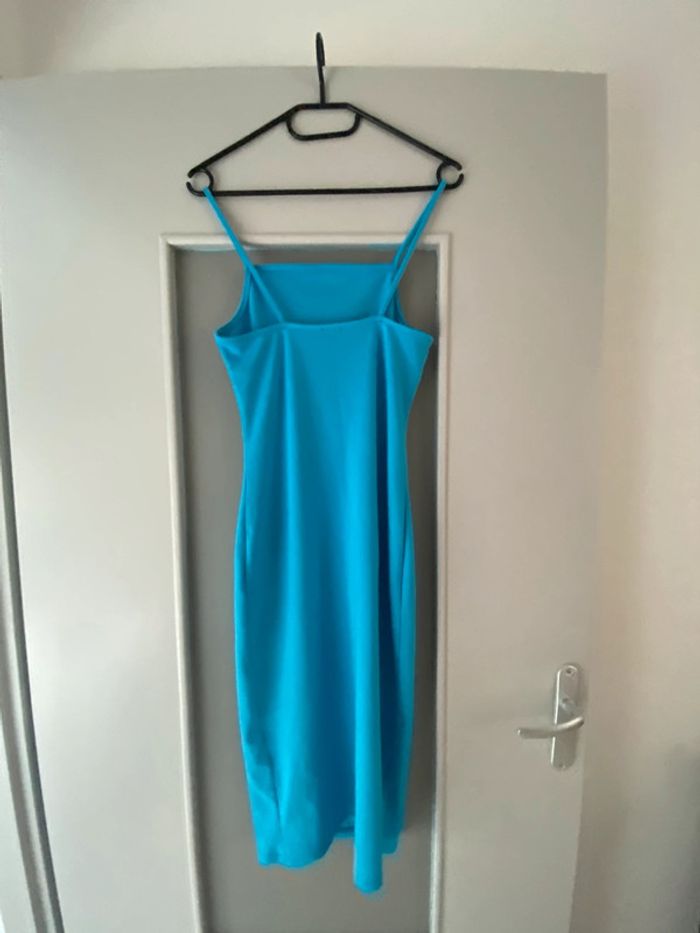 Robe bleu - photo numéro 2