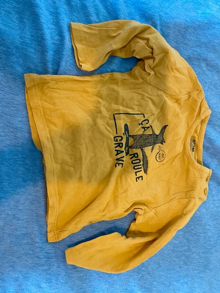 Lot t-shirts 12mois - photo numéro 2