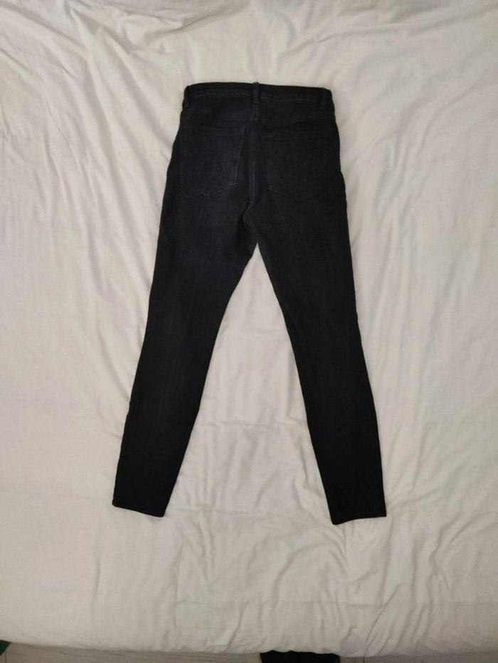 Jean slim - photo numéro 3