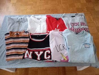 Lot  8 tops S