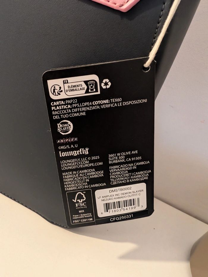 Loungefly : Demon Slayer - Nezuko Kamado - Sac Bandoulière - photo numéro 5