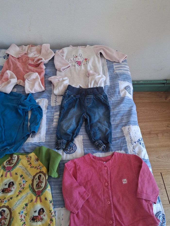 Lot vêtements fille 6 mois - photo numéro 9