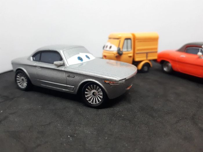 Lot véhicules Disney cars métallique - photo numéro 2