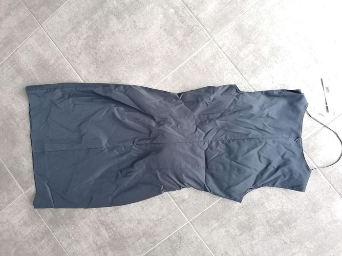Robe ceintrée neuve Esprit taille 36. Neuf Bleu marine. - photo numéro 3