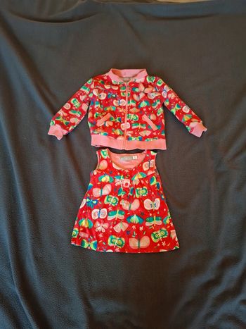 Petit haut avec sa veste bébé