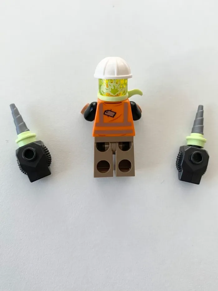 Figurine lego Bill hs013 neuf avec ses accessoires - photo numéro 2