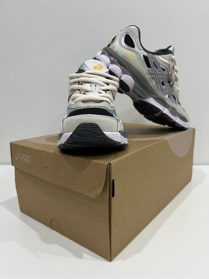 Chaussure Asics GEL - photo numéro 2