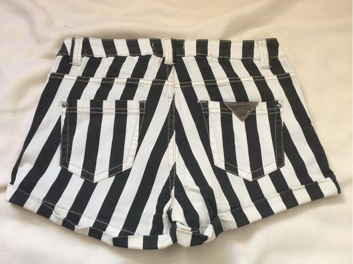 Short jean bershka S - photo numéro 4