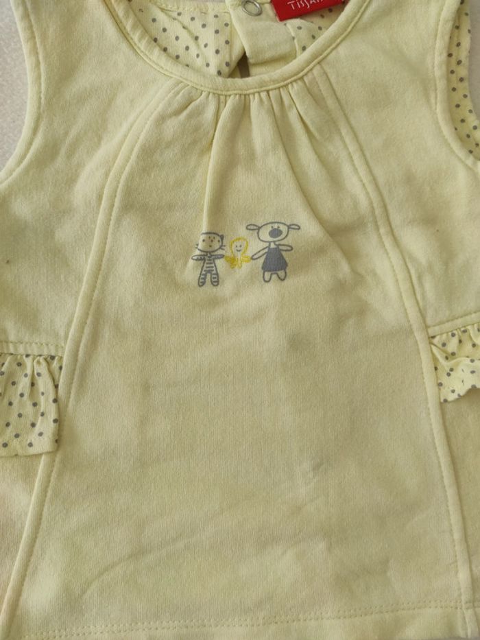 Robe jaune 1 mois - photo numéro 3