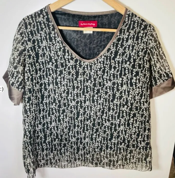 T shirt léger femme taille 44 / la maison du jersey