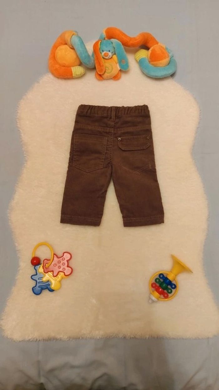 Pantalon velours côtelé marron T. 6 mois Tape À L'Oeil 💮 55% Polyester 45% Coton - photo numéro 4