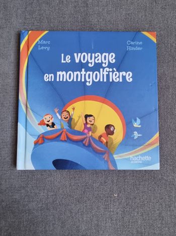 Livre le voyage en montgolfière