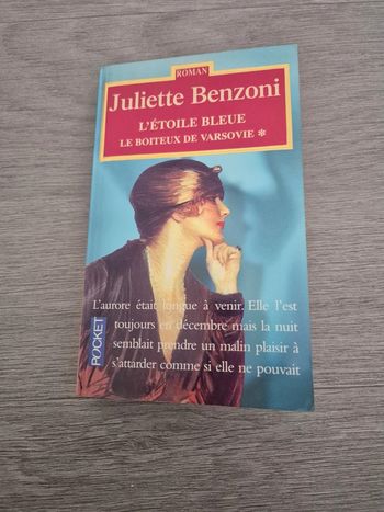 L'étoile bleue Juliette Benzoni