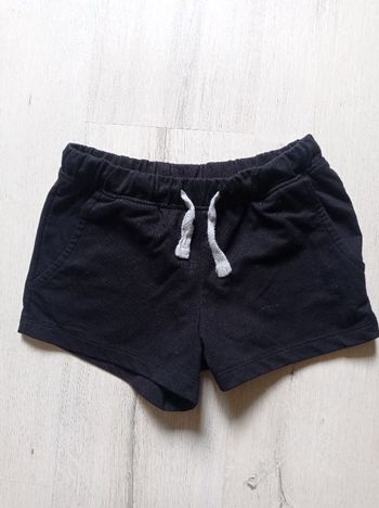 Short marque pepperts taille 8/10 ans