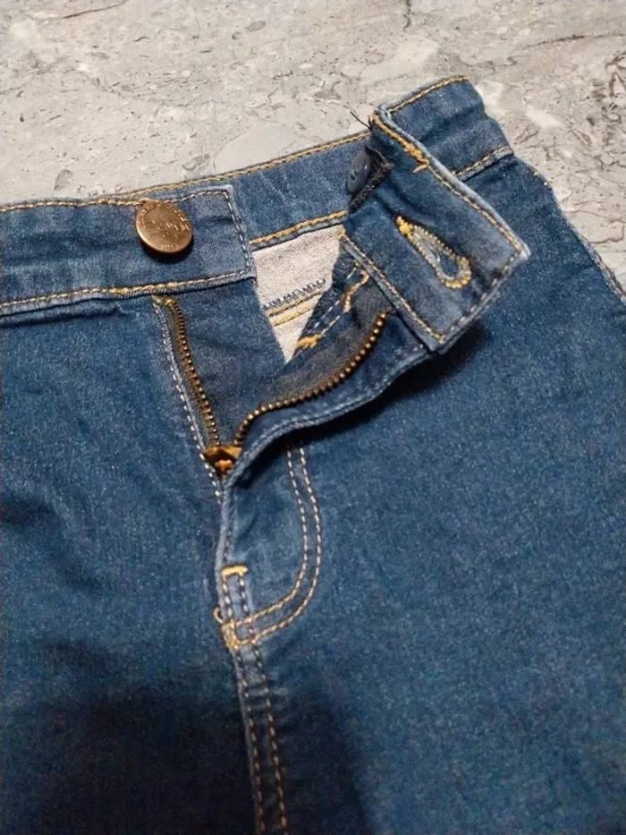 Short en jean 8 ans - photo numéro 2