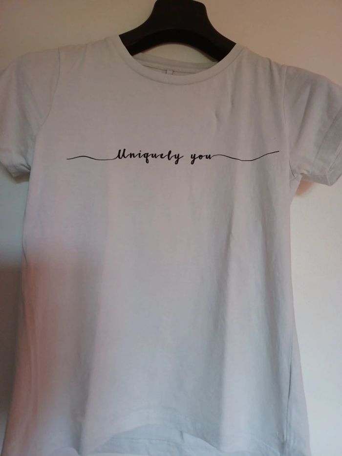 Tee-shirt - photo numéro 2