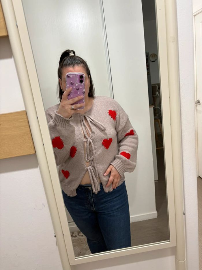 Pull ouvert avec noeud - photo numéro 7