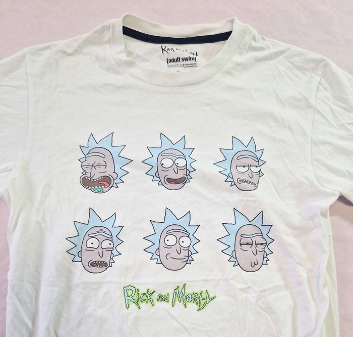 Tee-shirt homme , humour , Rick and morty , taille XS - photo numéro 2