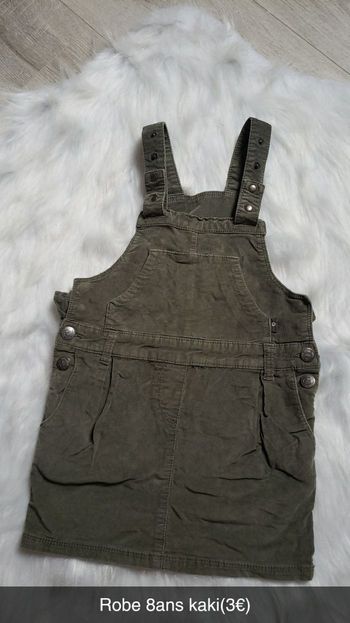Robe kaki 8ans