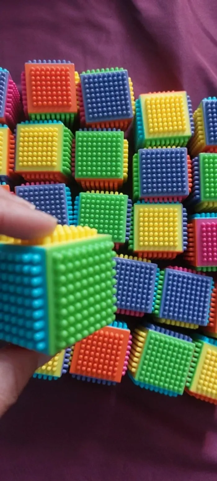 Lot de 25 cubes clippos - photo numéro 4