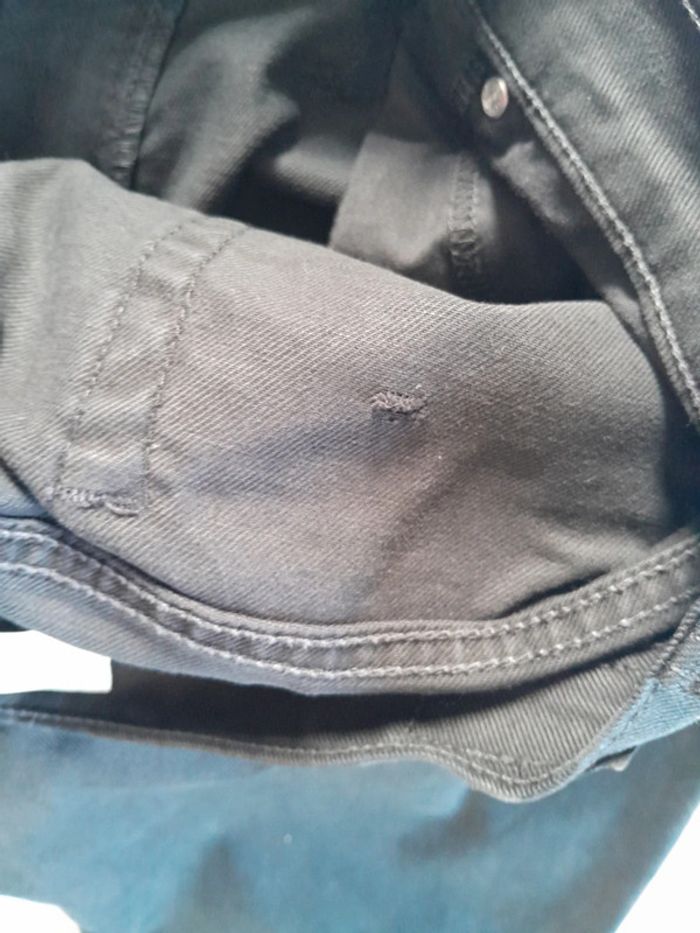 Jean levis 550 relaxed boot cut modèle pour hanches arrondies - photo numéro 19