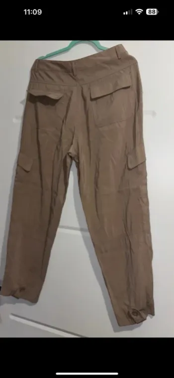 Magnifique pantalon en rayon neuf Max studio 38/40
