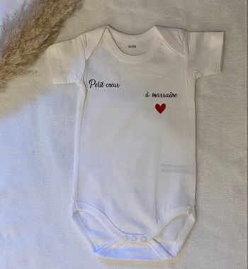 Body petit cœur à marraine