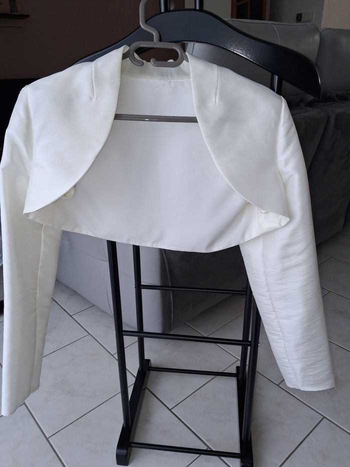 Veste ivoir avec voile - photo numéro 2