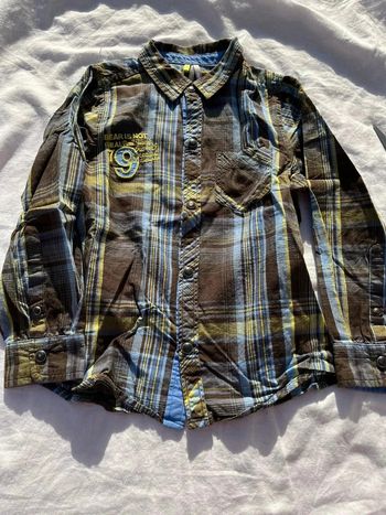 Chemise à carreaux marrons