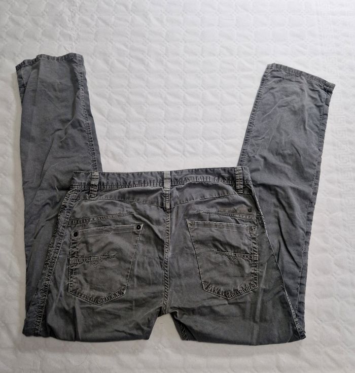 Pantalon chino homme , Diesel , gris , taille 40