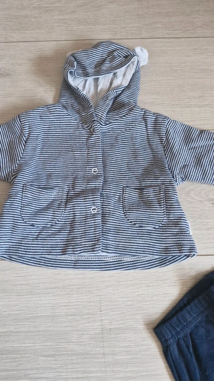 Ensemble 3 pièces 6 mois - photo numéro 3