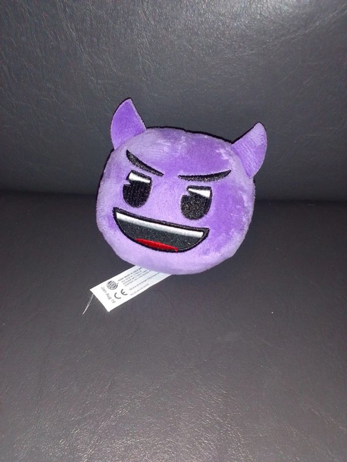 Peluche emoji - photo numéro 3