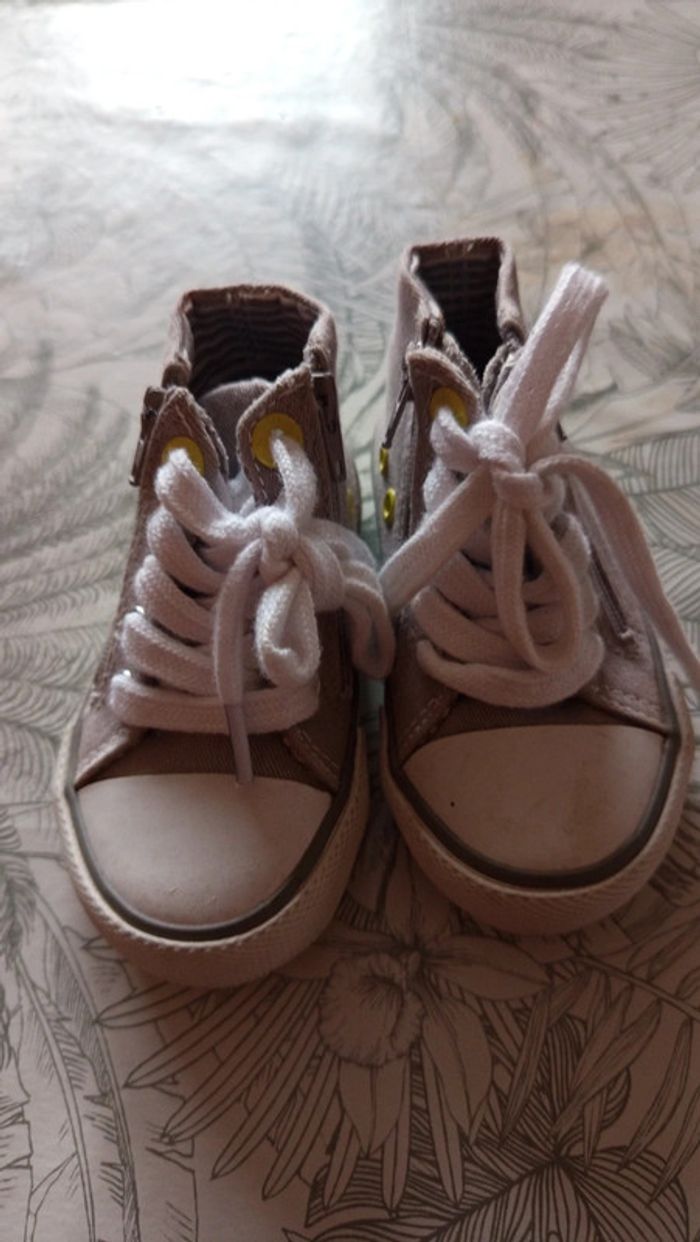 Chaussures obaïbi taille 20 - photo numéro 2