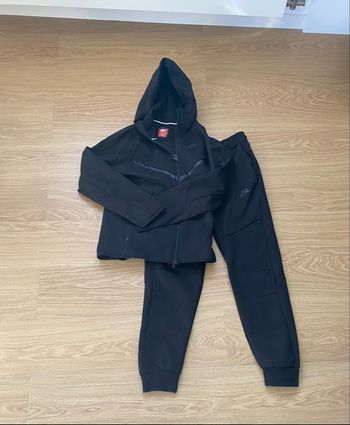 Ensemble Nike tech noir m 
