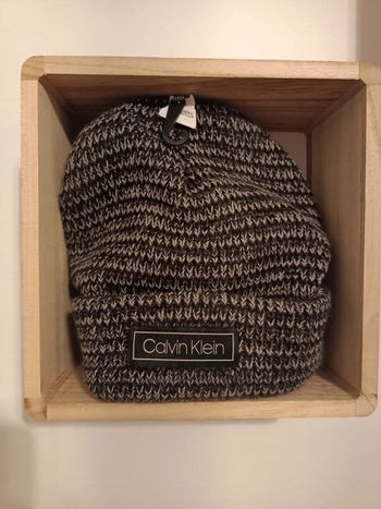 Bonnet Calvin Klein