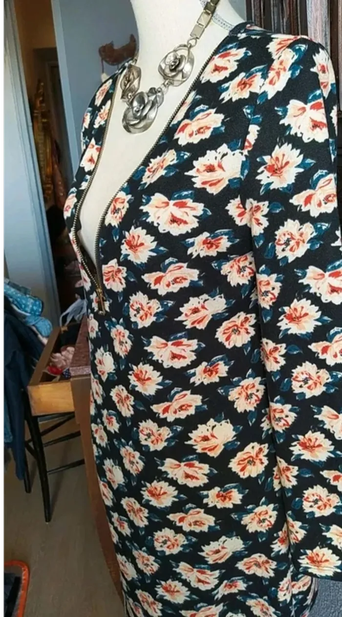 Robe fleurie S/M - photo numéro 6