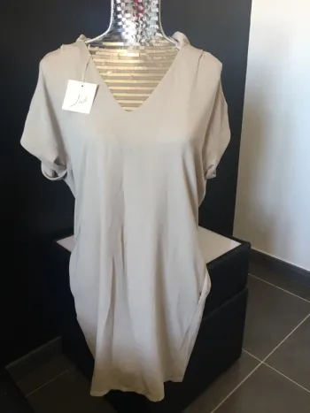 Robe fluide beige