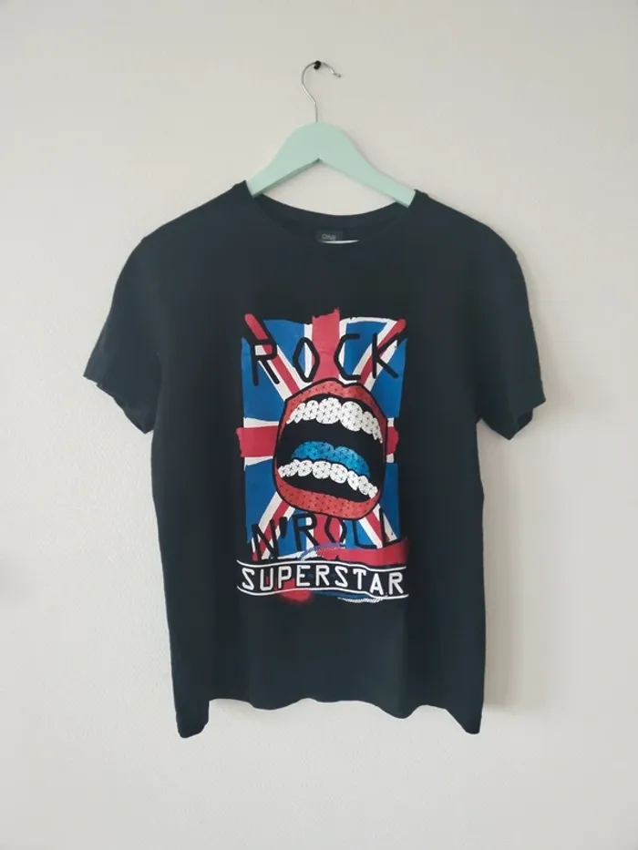 T-shirts rock