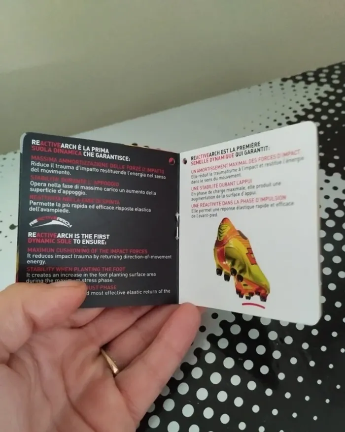 Chaussures de Football Lotto Zhero Gravity pointure 41 - photo numéro 10