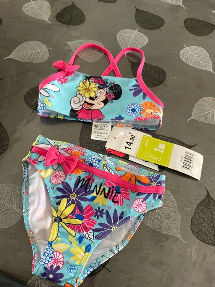 Maillot de bain Minnie 2 ans 2pc neuf