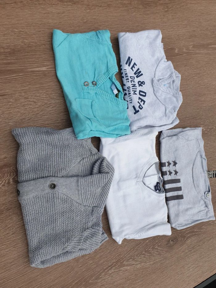 Lot de 5 pulls fins garçon taille 18 mois